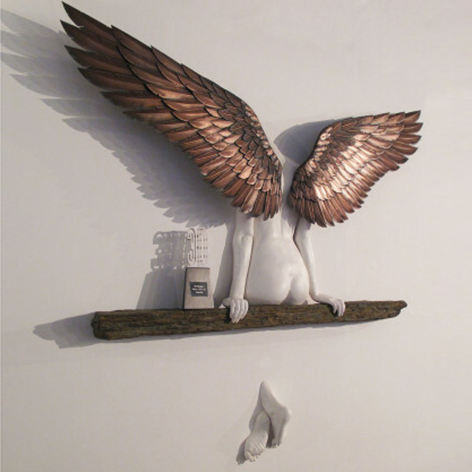 Escultura de arte de ángel